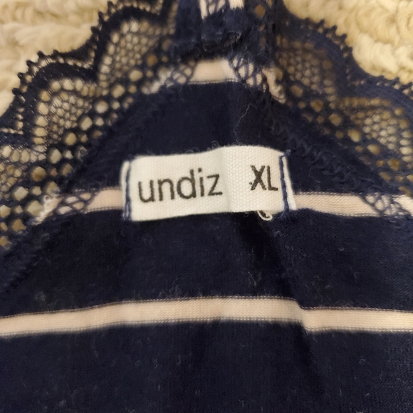 Pajama sets - Picture 6 of 8